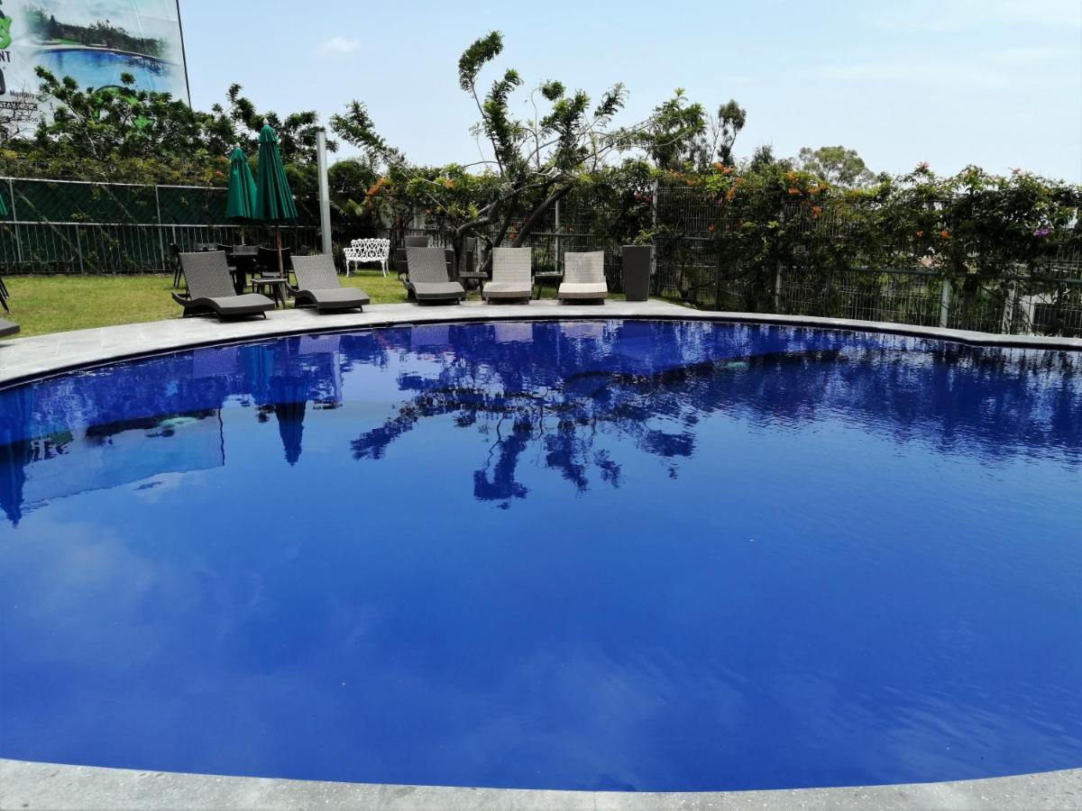 Memora Hotel & Villas Chapala Luaran gambar