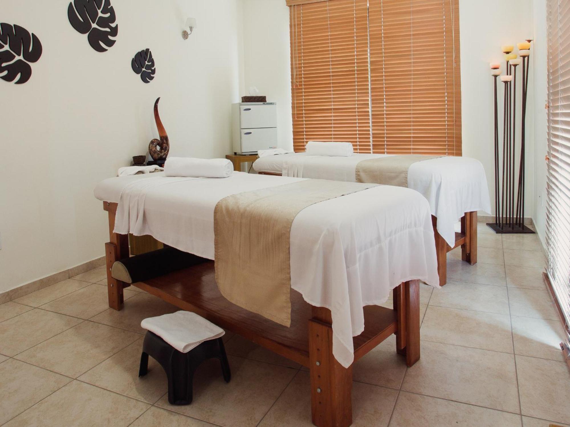 Memora Hotel & Villas Chapala Luaran gambar