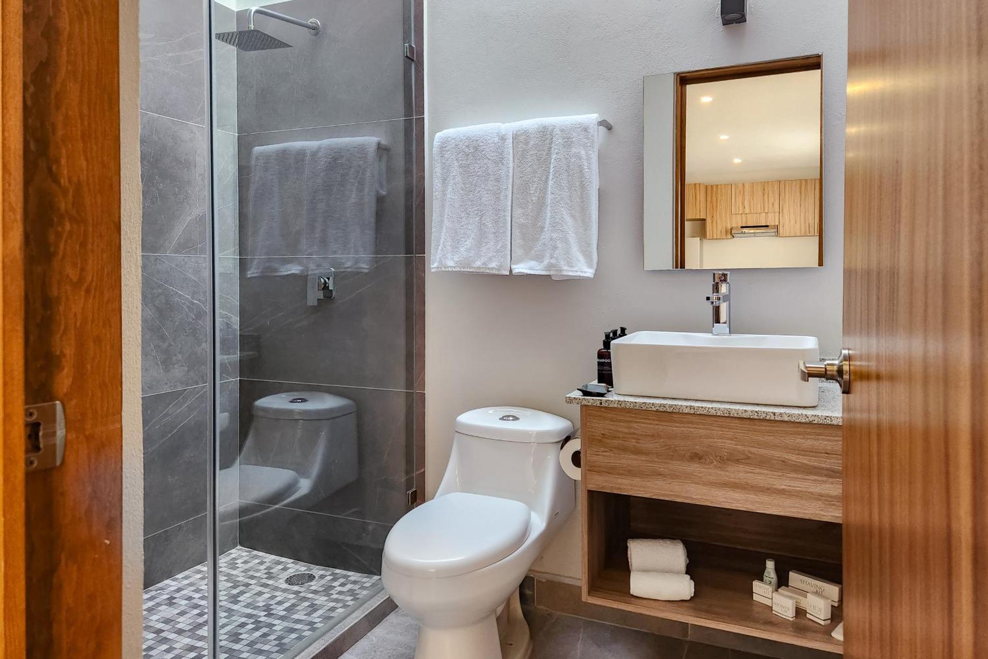 Memora Hotel & Villas Chapala Luaran gambar