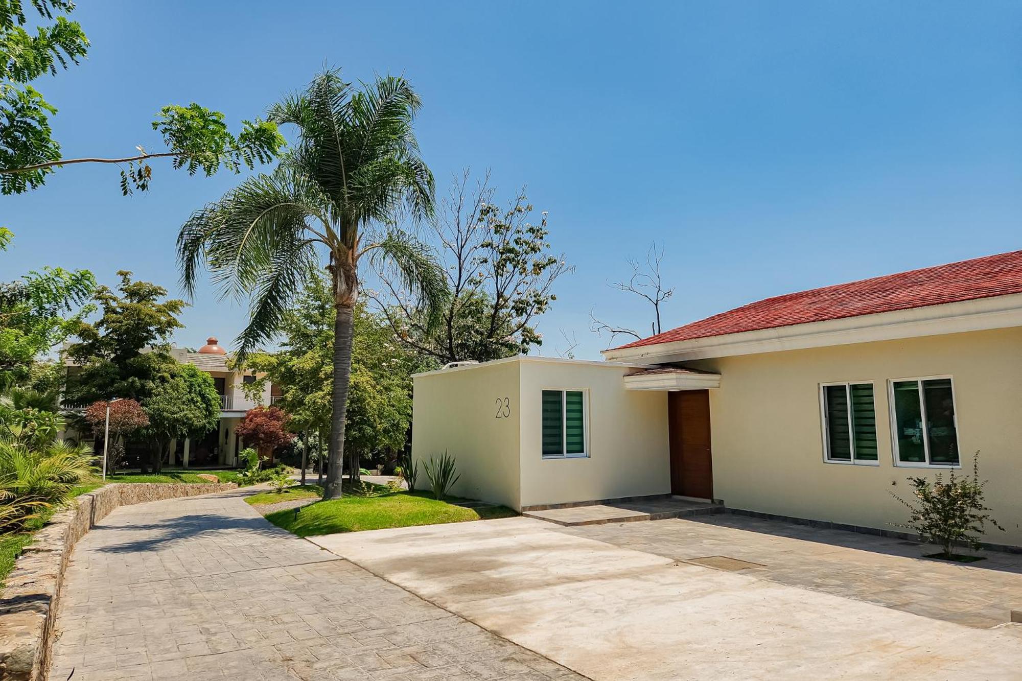 Memora Hotel & Villas Chapala Luaran gambar