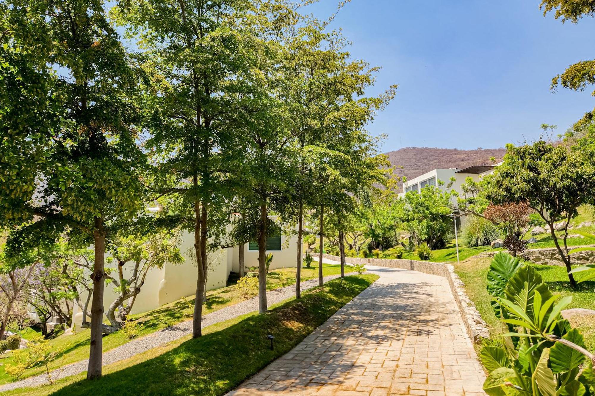 Memora Hotel & Villas Chapala Luaran gambar