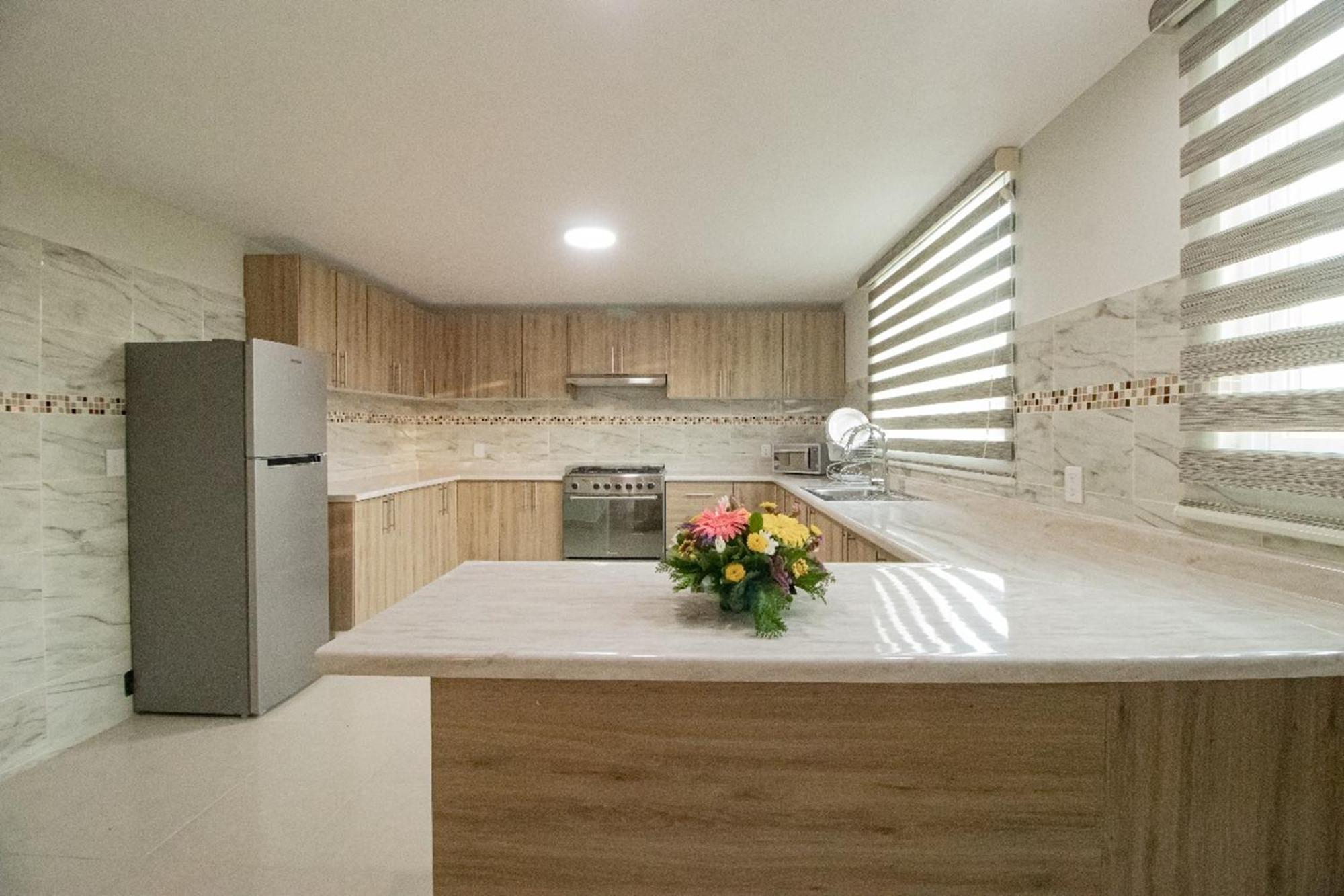 Memora Hotel & Villas Chapala Luaran gambar