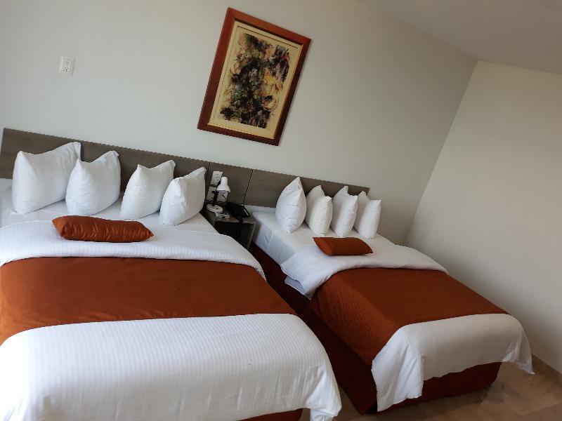 Memora Hotel & Villas Chapala Luaran gambar
